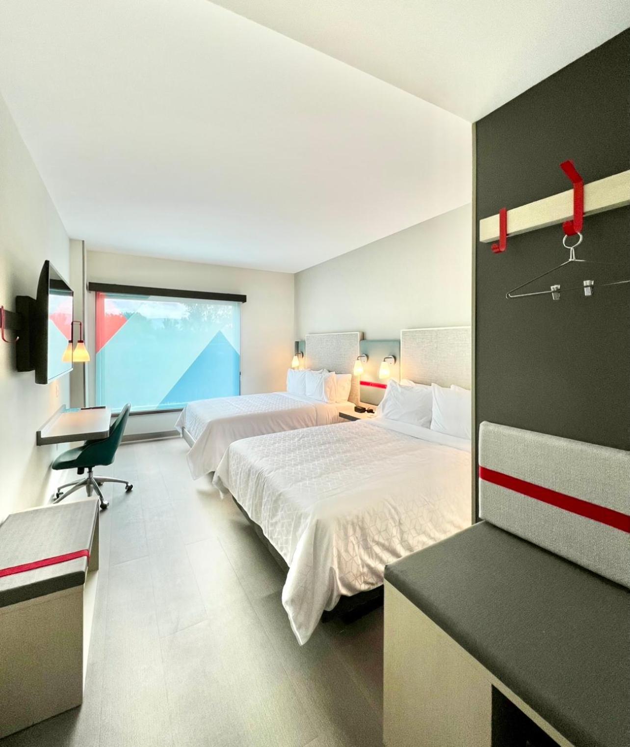 Avid Hotels - Guadalajara Av Vallarta Pte By Ihg Zapopan Esterno foto