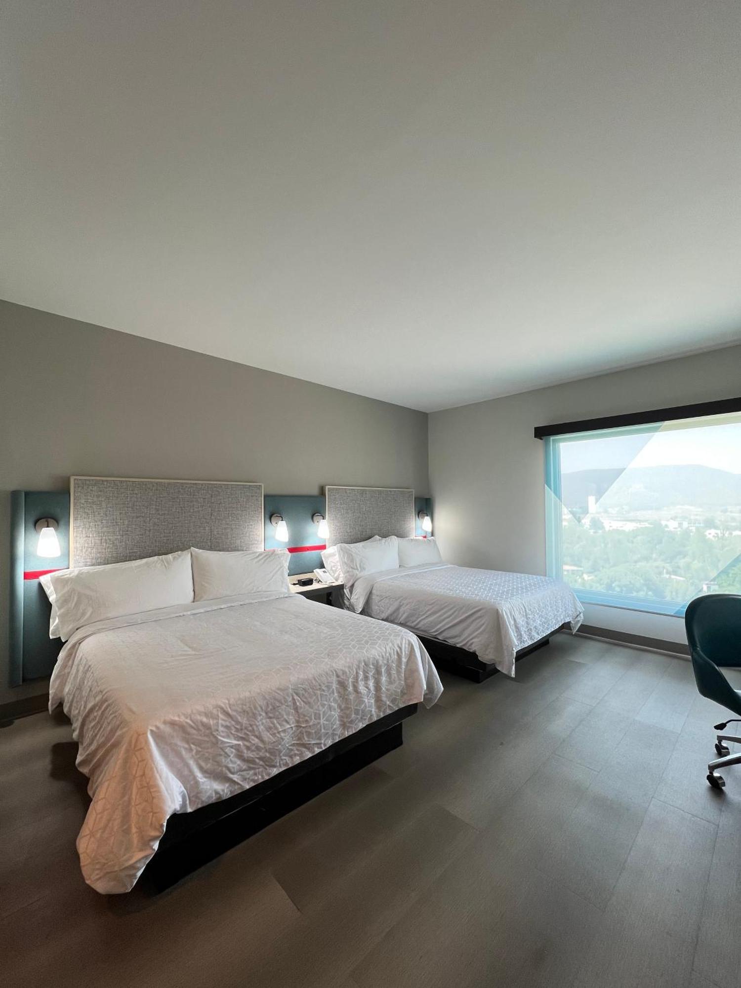 Avid Hotels - Guadalajara Av Vallarta Pte By Ihg Zapopan Esterno foto